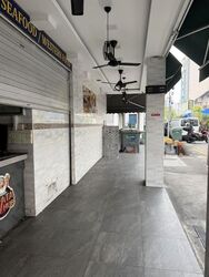 Sims Avenue (D14), Retail #632857081